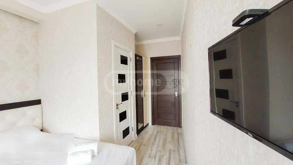 5 Room Hotel Daily Rent In Vera view 3