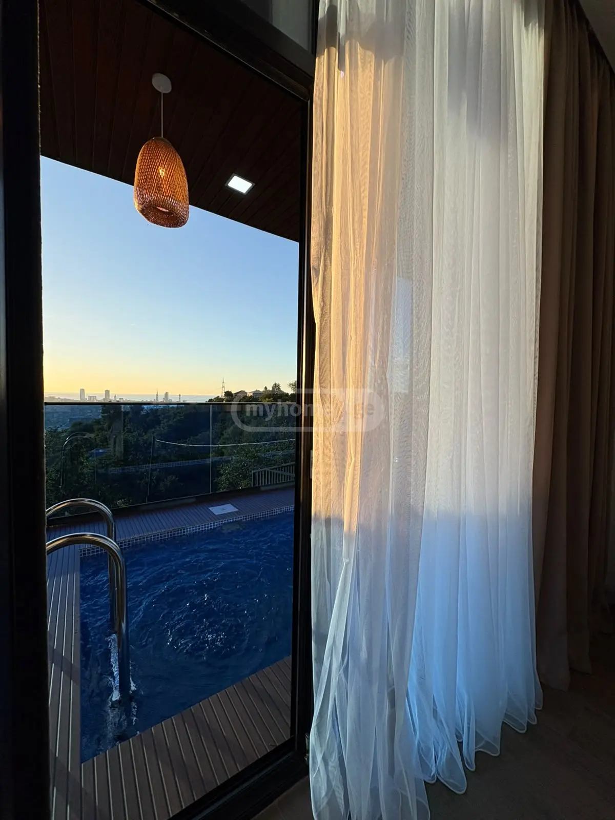 2 Room Private House Daily Rent In Boni-Gorodok District, In Batumi view 5