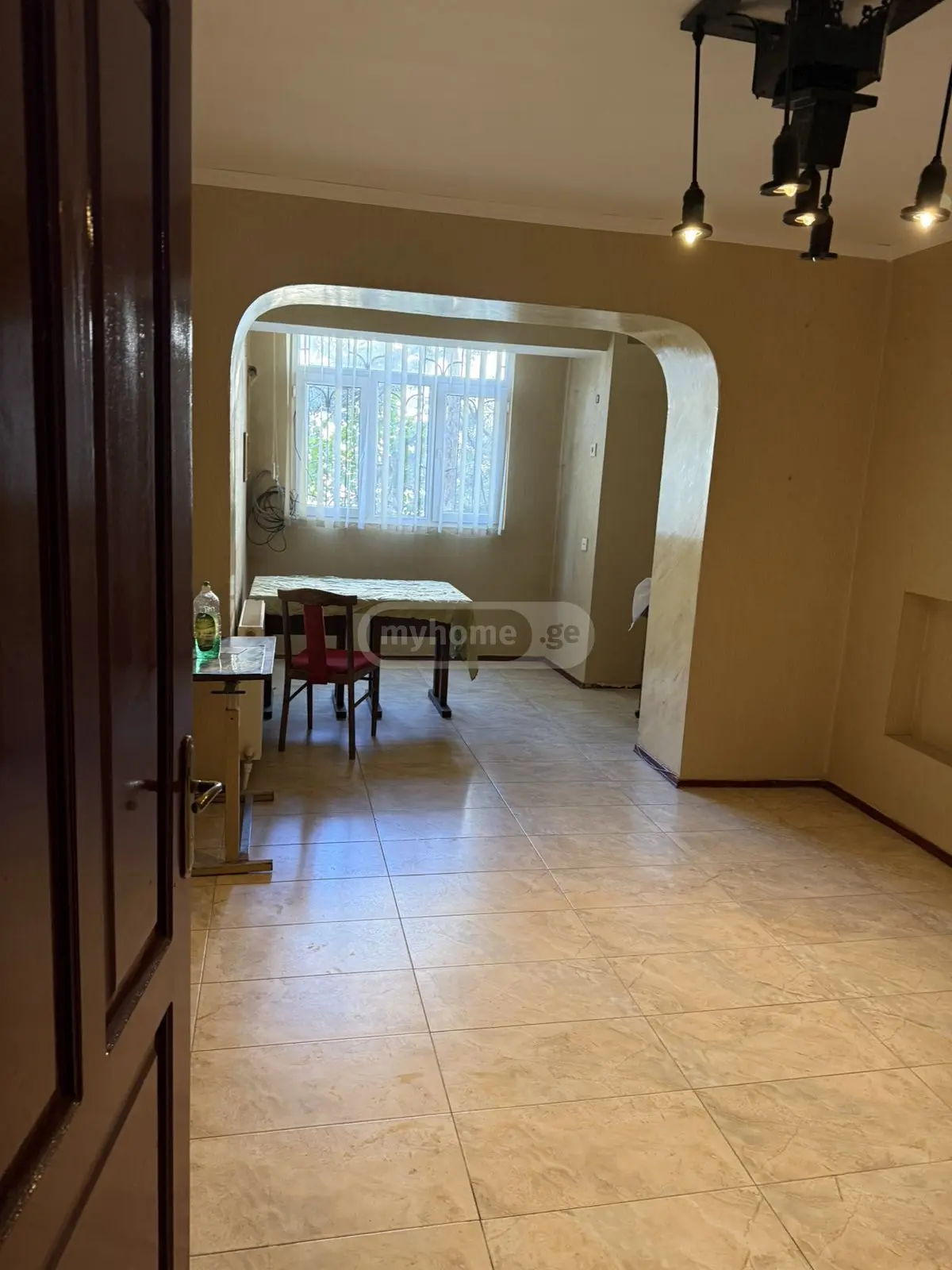 Office Commercial Area For Rent In Saburtalo view 2