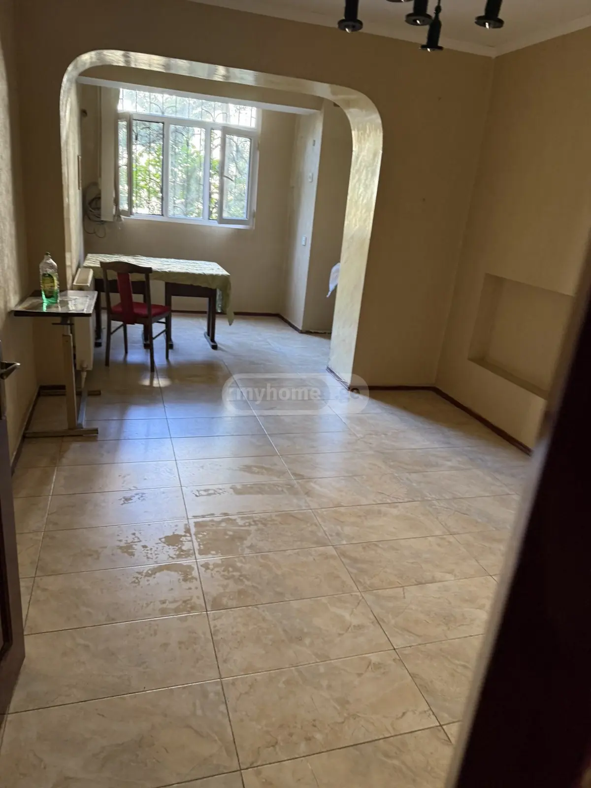 Office Commercial Area For Rent In Saburtalo view 1