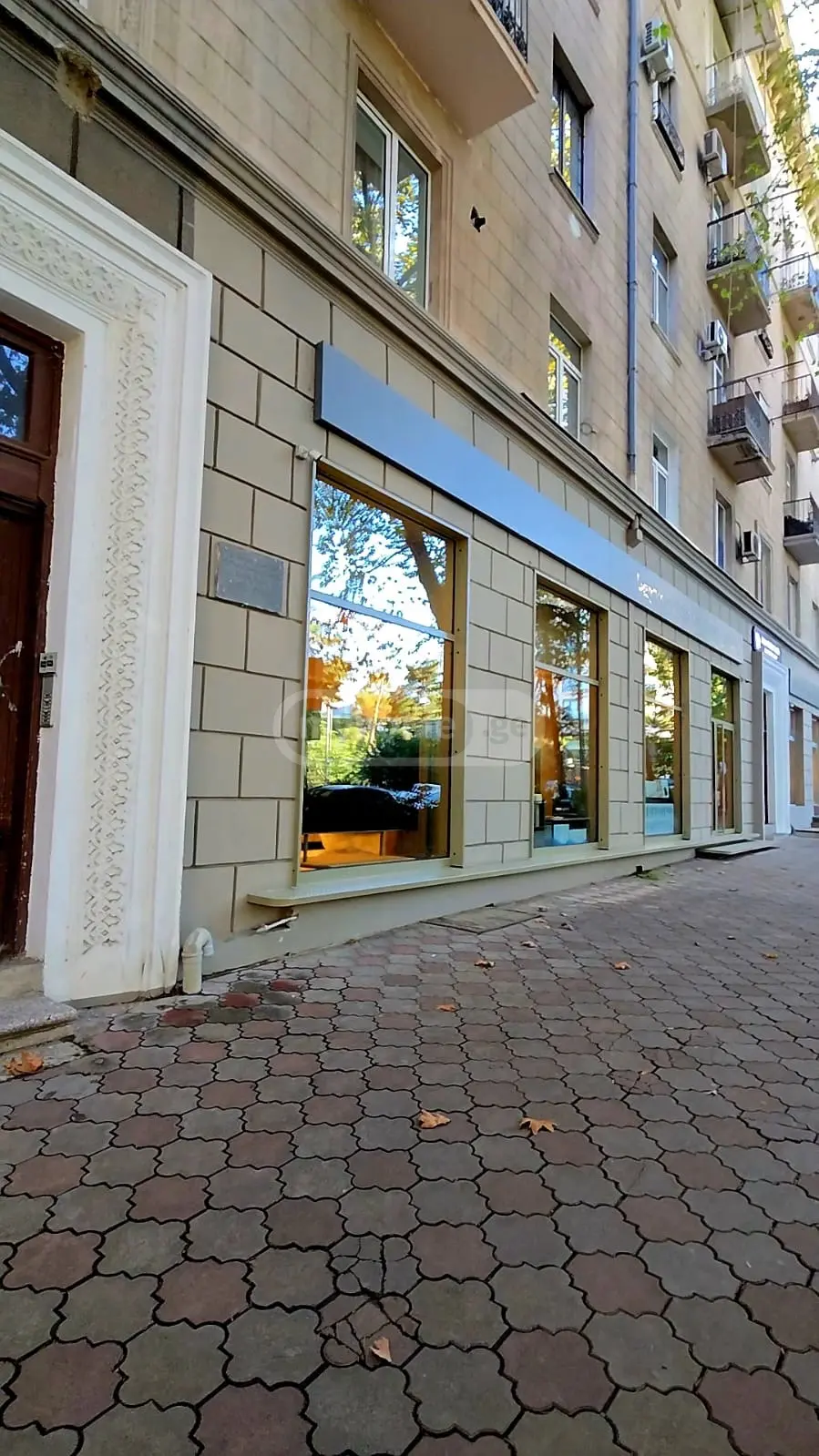 Universal Commercial Area For Sale In Vake view 1