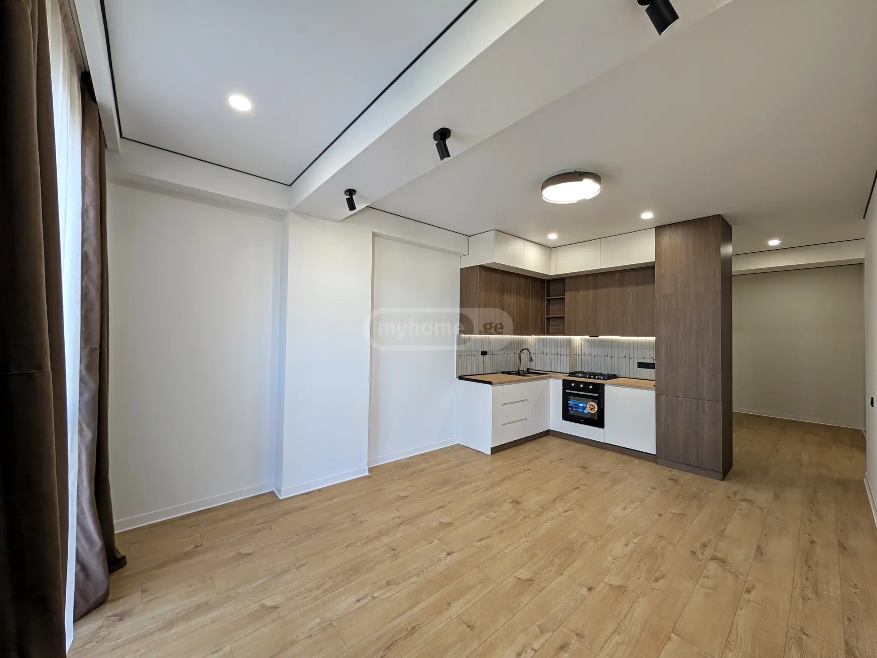 3 Room Apartment For Sale view 1
