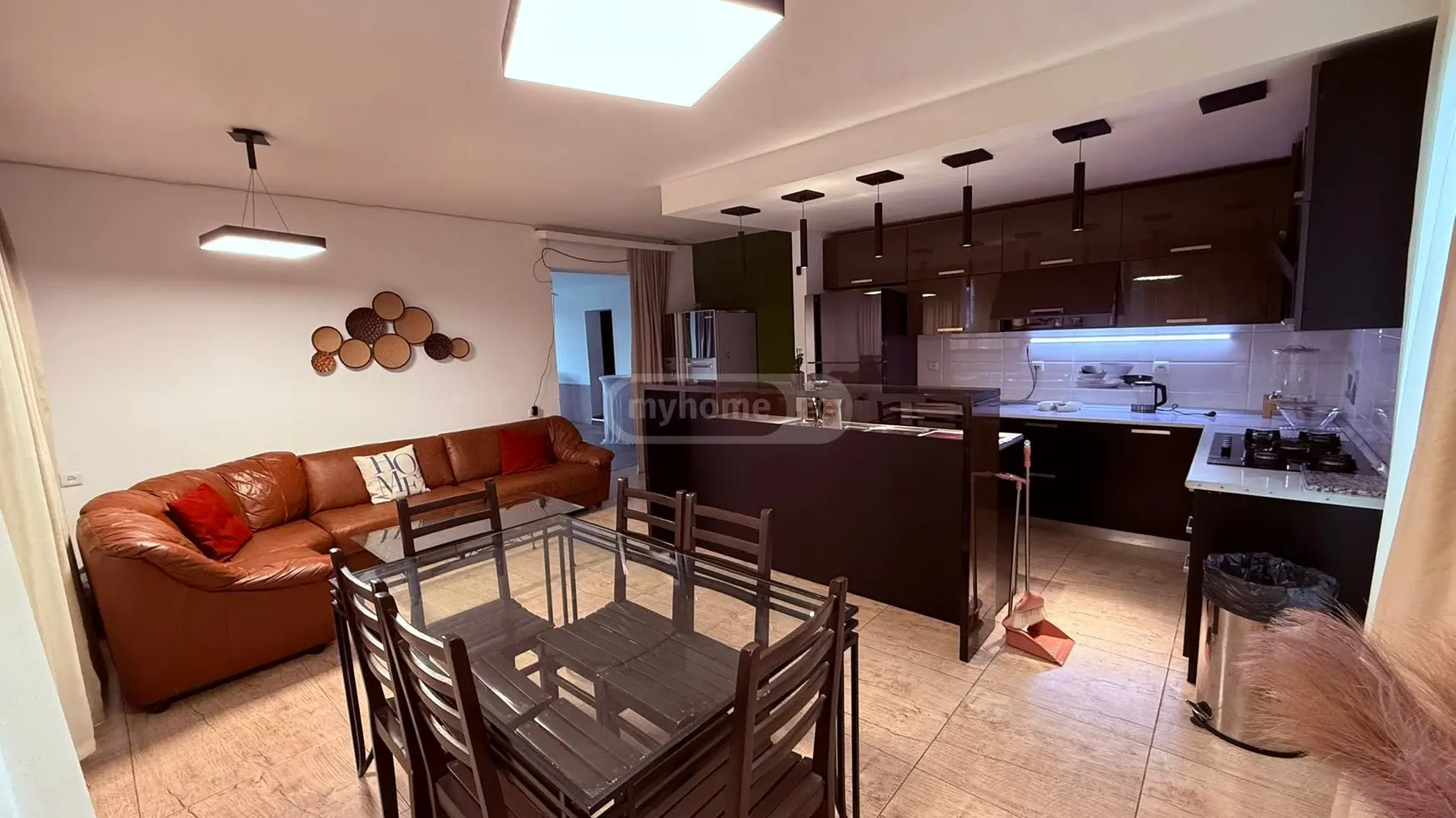 4 Room Private House Daily Rent In Mtatsminda view 4