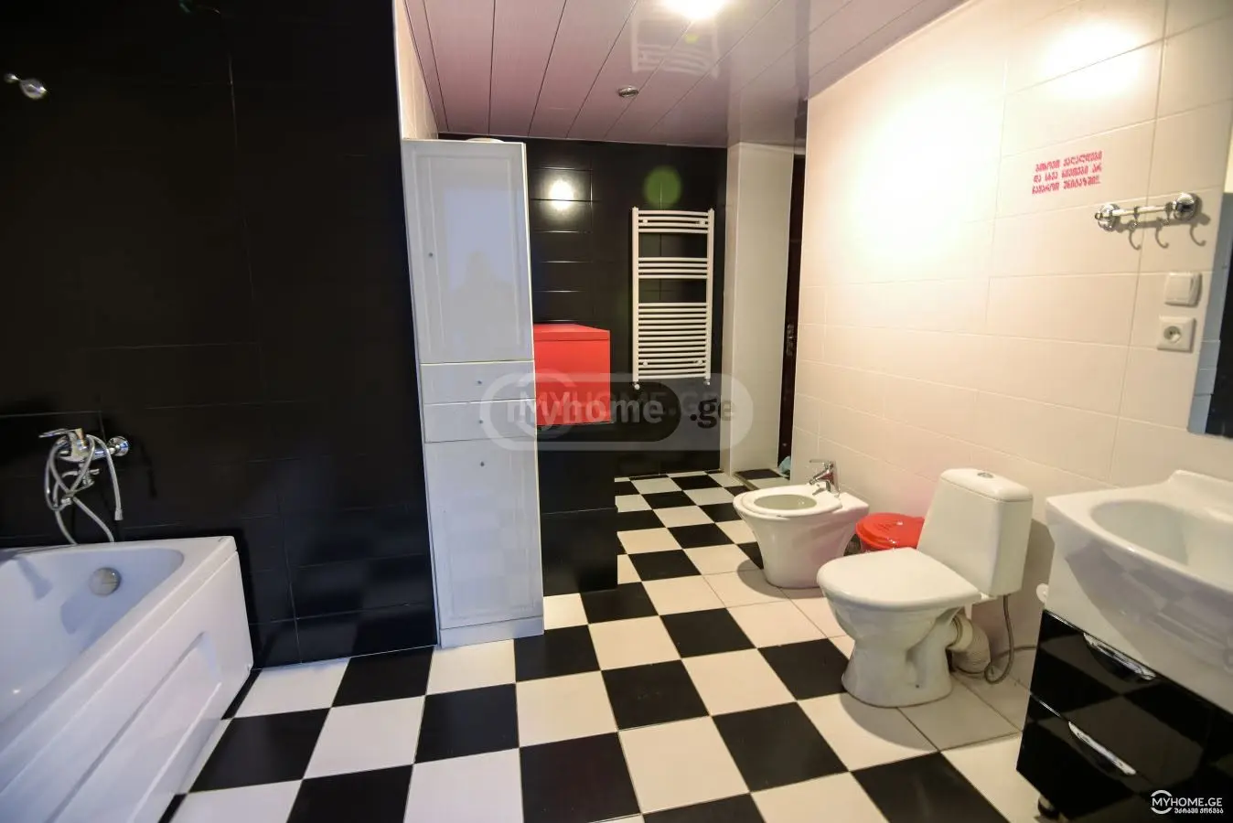 4 Room Private House Daily Rent In Mtatsminda view 9