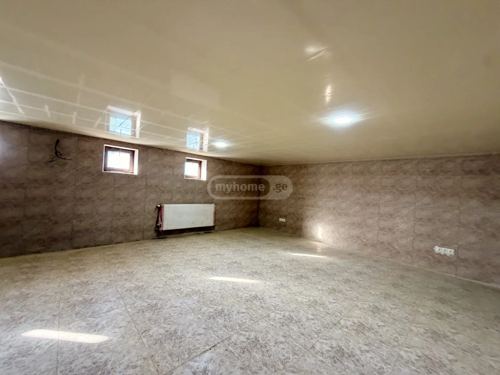 6 Room Private House For Sale view 12