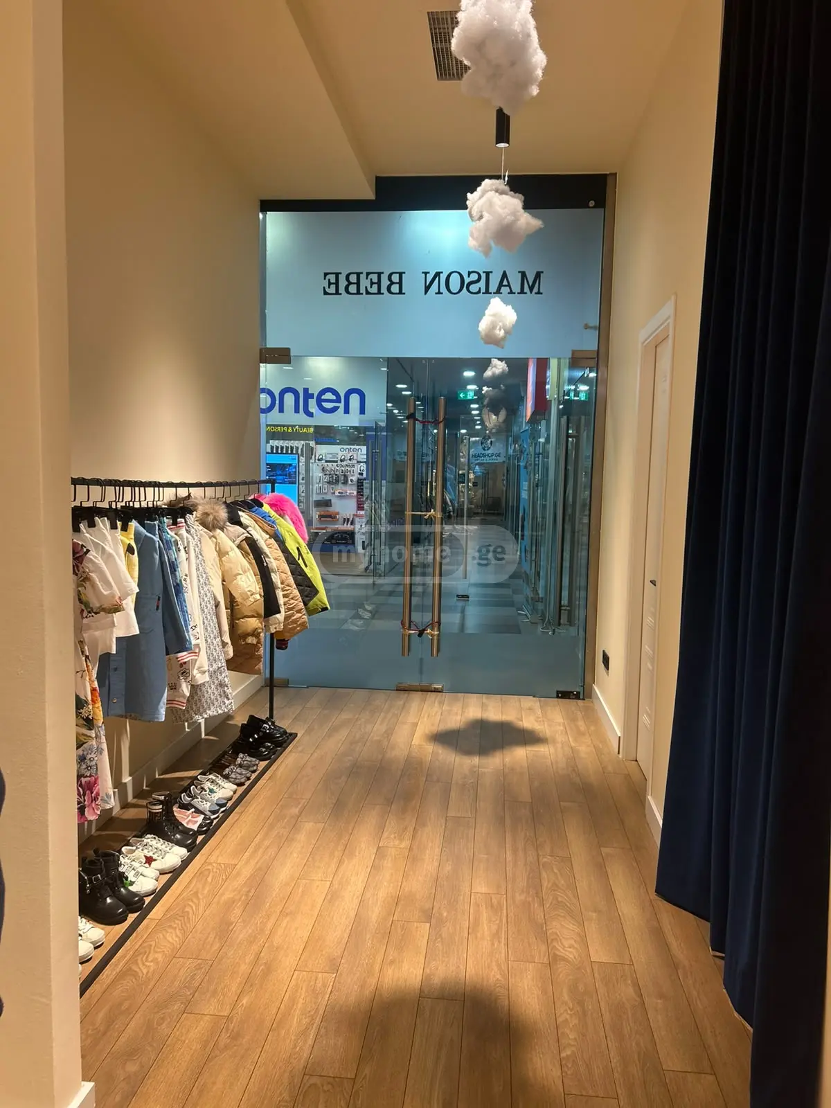 Universal Commercial Area For Rent In Vake view 9