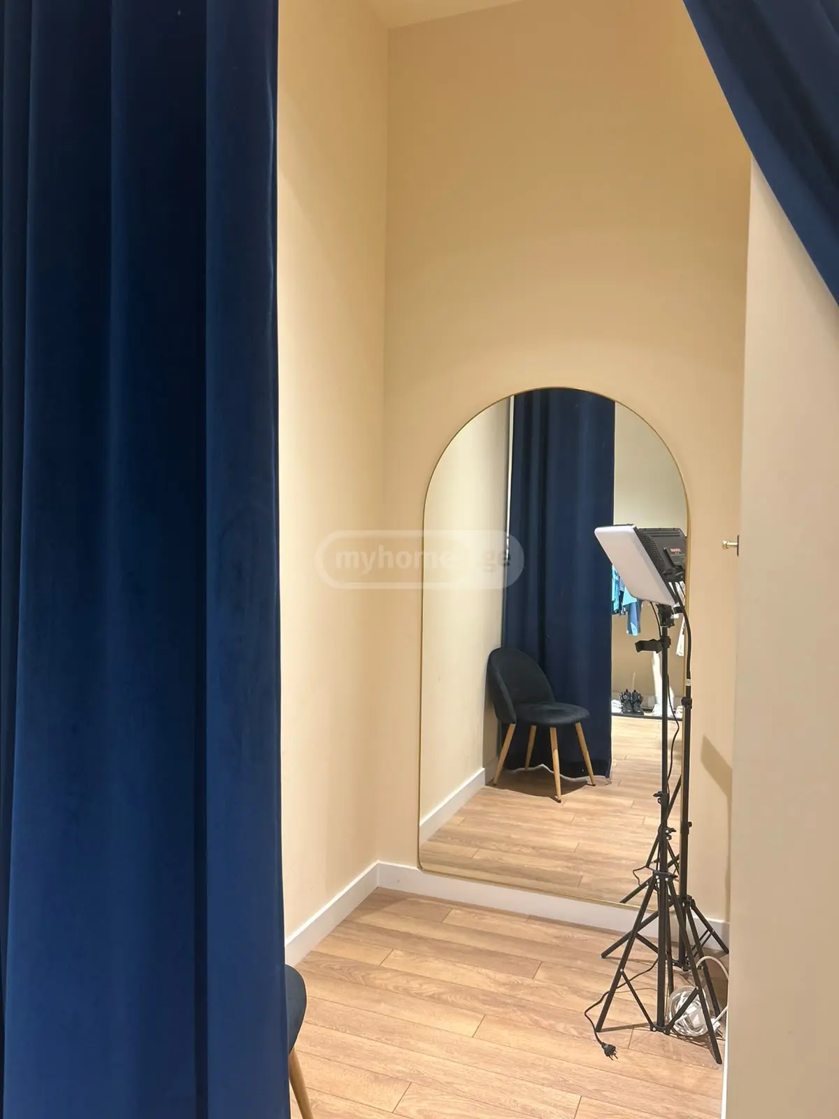 Universal Commercial Area For Rent In Vake view 13