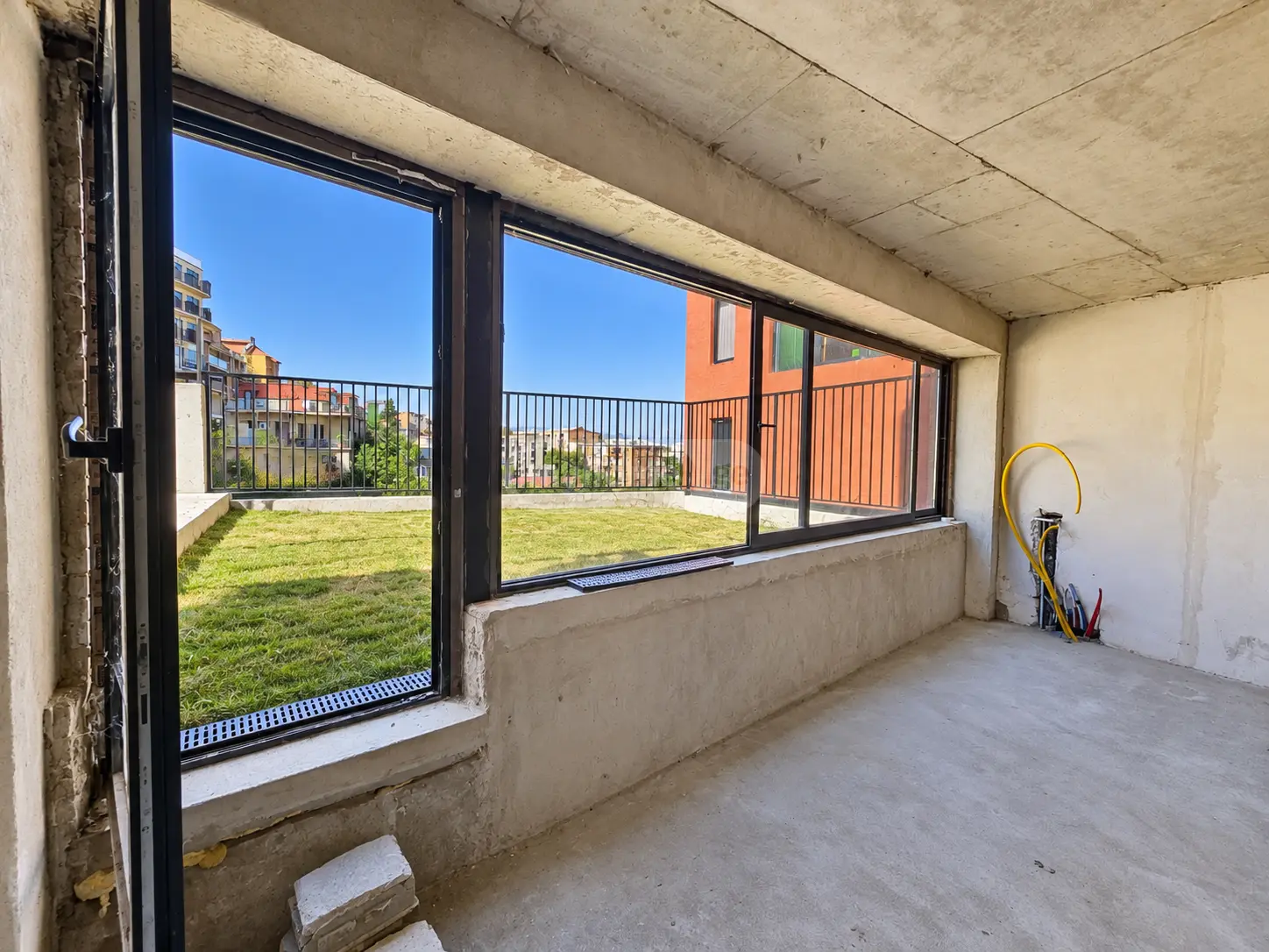3 Room Apartment For Sale view 5