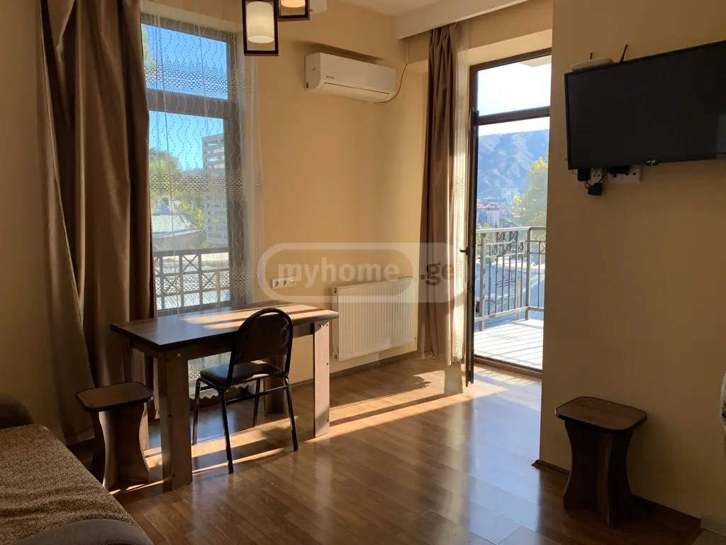 2 Room Apartment Daily Rent In Avlabari view 1