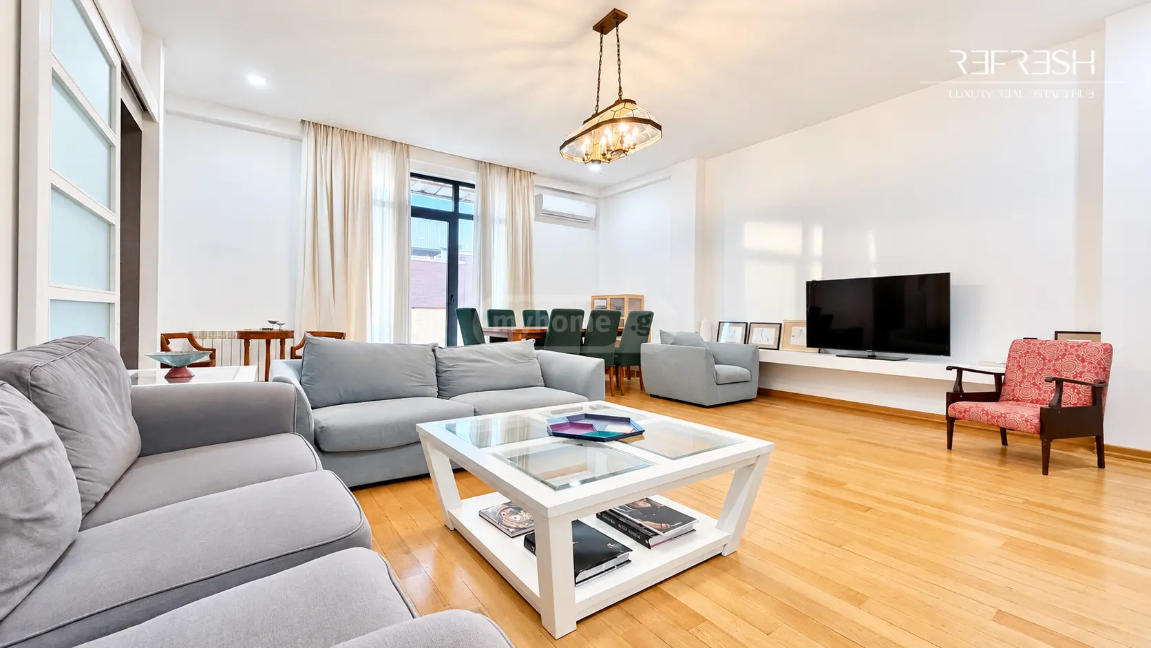 4 Room Apartment For Sale view 3