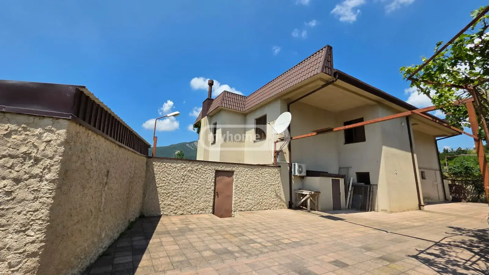 10+ Room Hotel For Sale In Tsitsamuri, In Mtskheta Municipality view 5