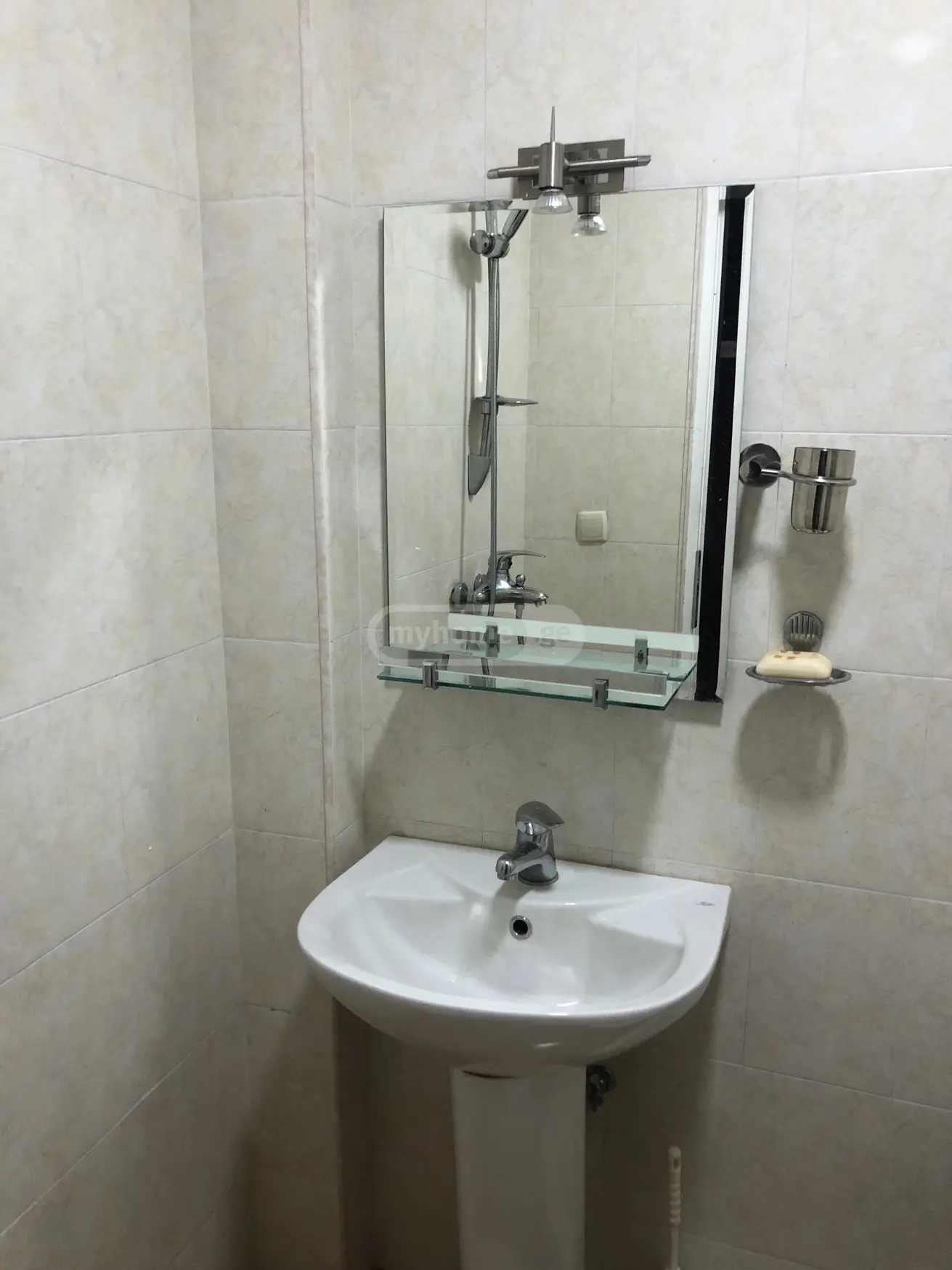 3 Room Apartment For Rent In Gudauri view 11