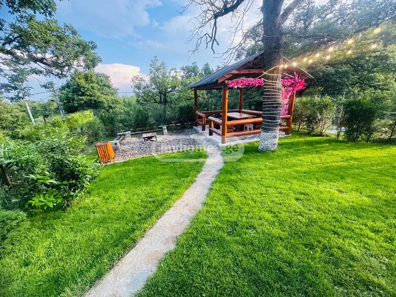 5 Room Country House For Sale view 16