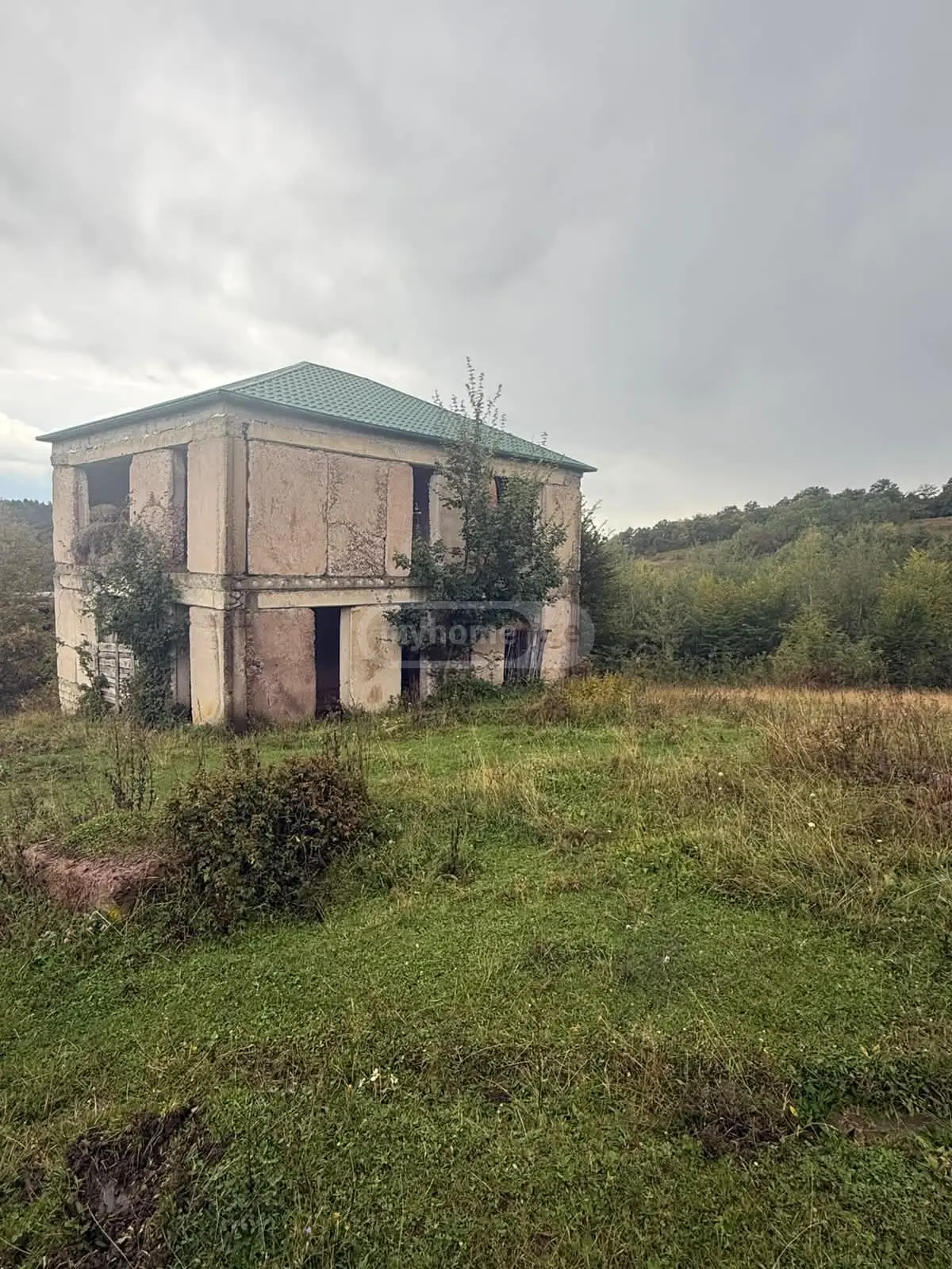 5 Room Private House For Sale view 1