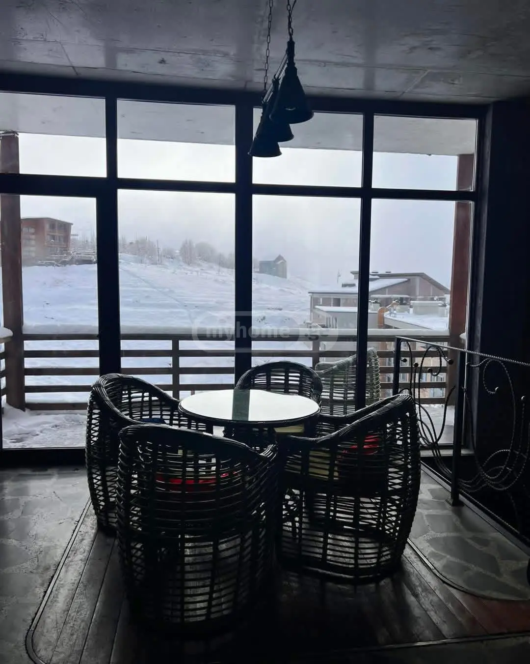 6 Room Hotel For Sale view 4