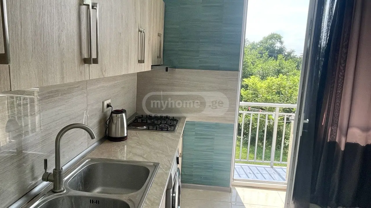 3 Room Apartment For Sale view 2