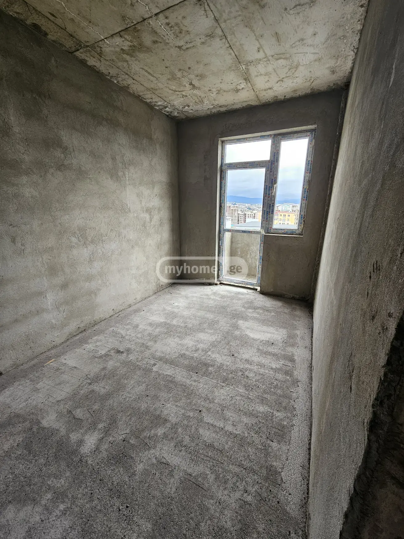 2 Room Apartment For Sale view 1