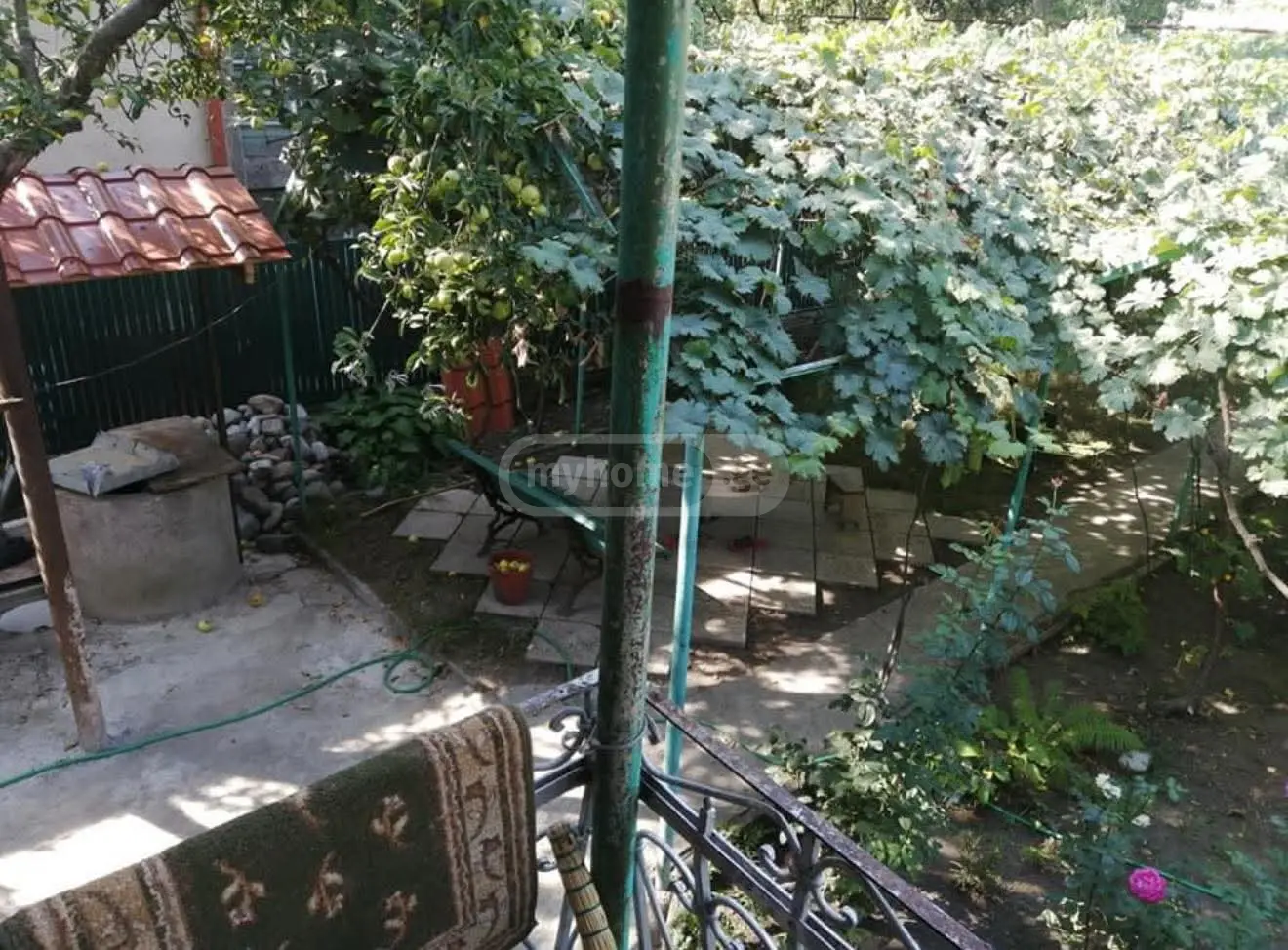 6 Room Private House For Sale view 3