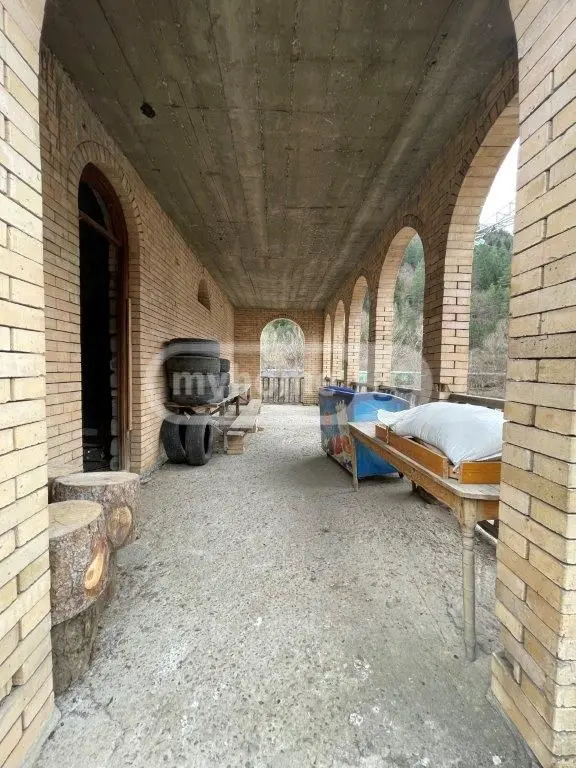 10+ Room Private House For Sale In Borjomi view 1