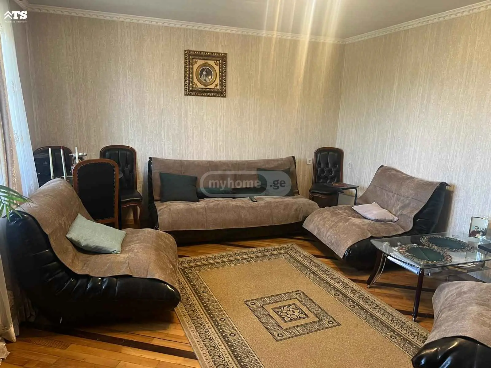 4 Room Apartment For Sale view 1