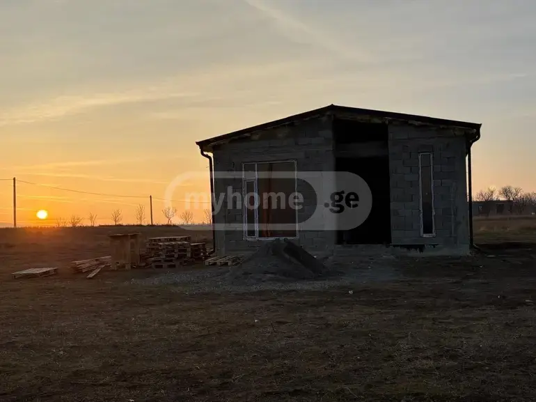 3 Room Country House For Sale view 3