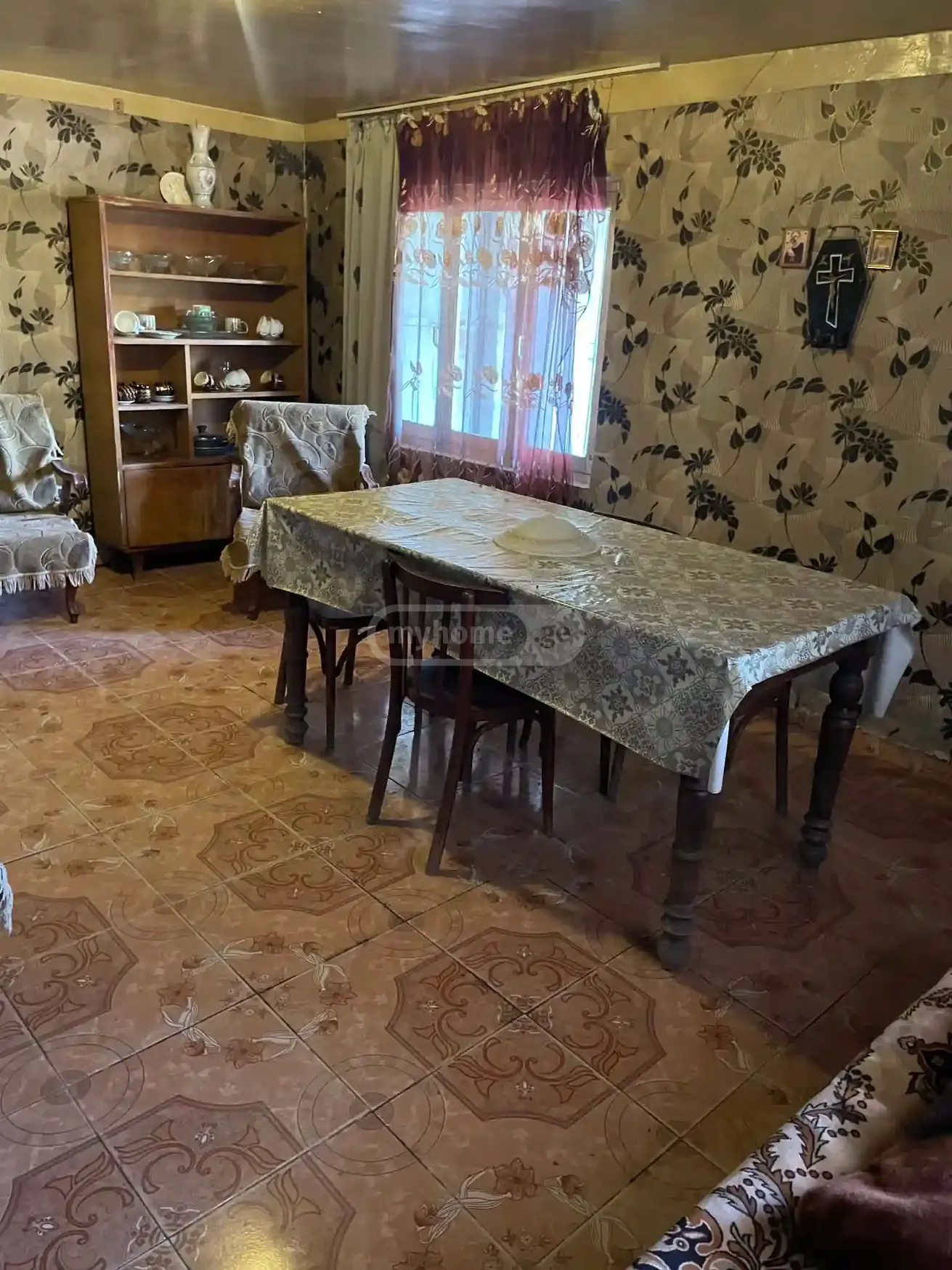 7 Room Private House For Sale view 11