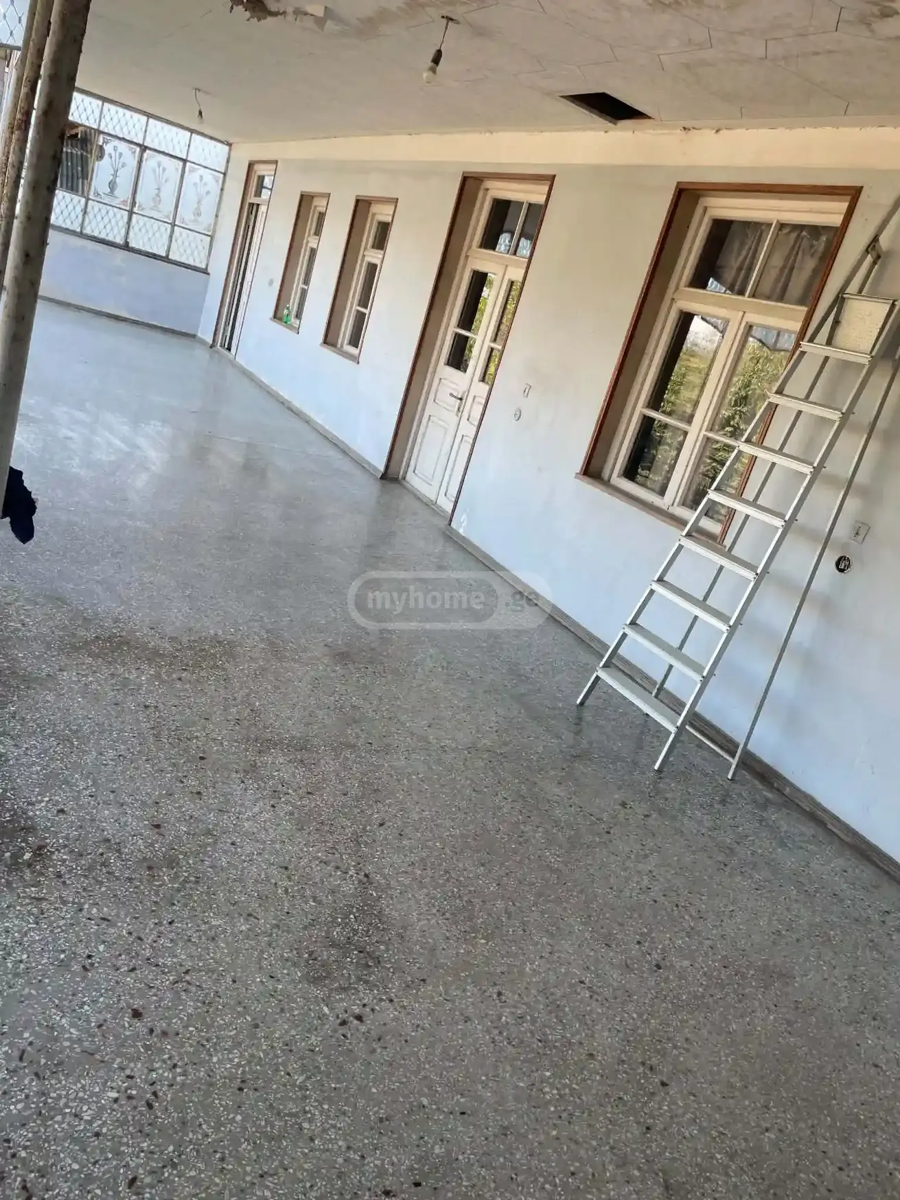 7 Room Private House For Sale view 10