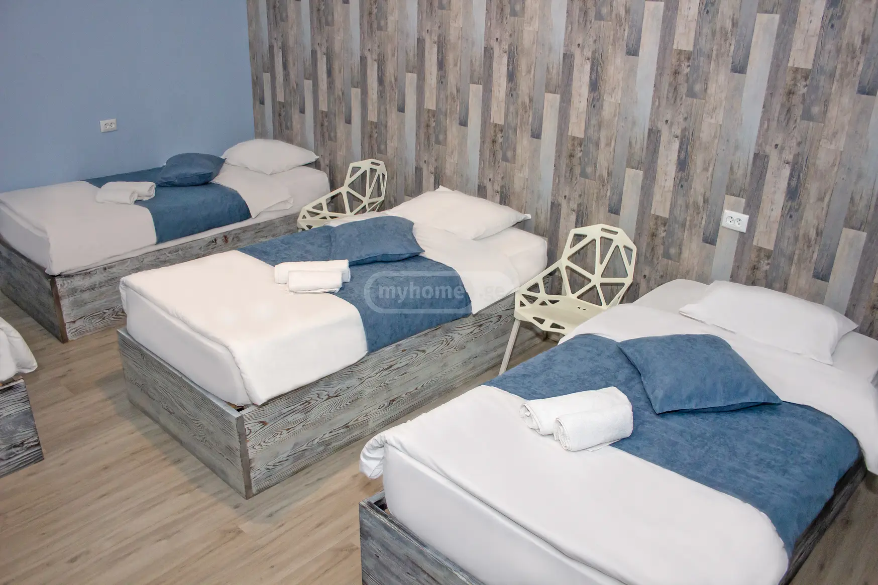 3 Room Apartment Daily Rent In Sololaki view 3