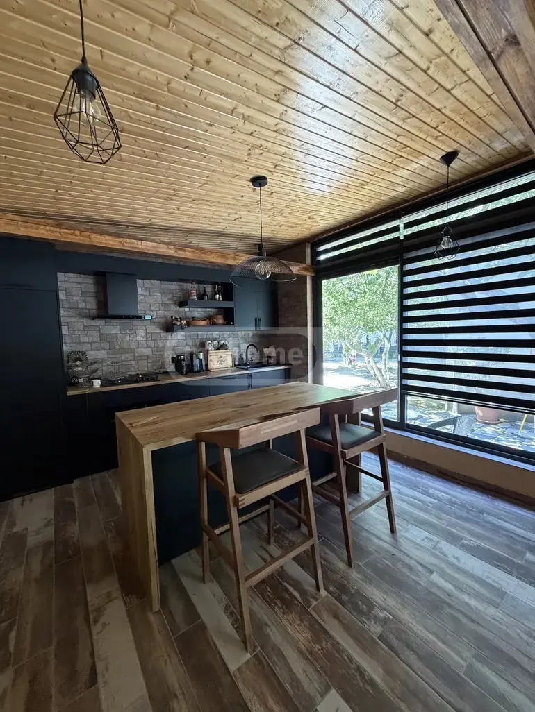 1 Room Private House Daily Rent In Isani view 3