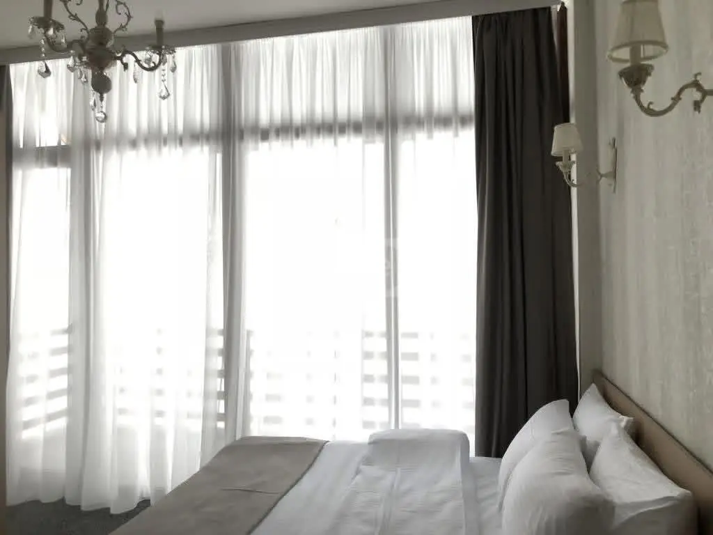 6 Room Hotel For Sale view 9