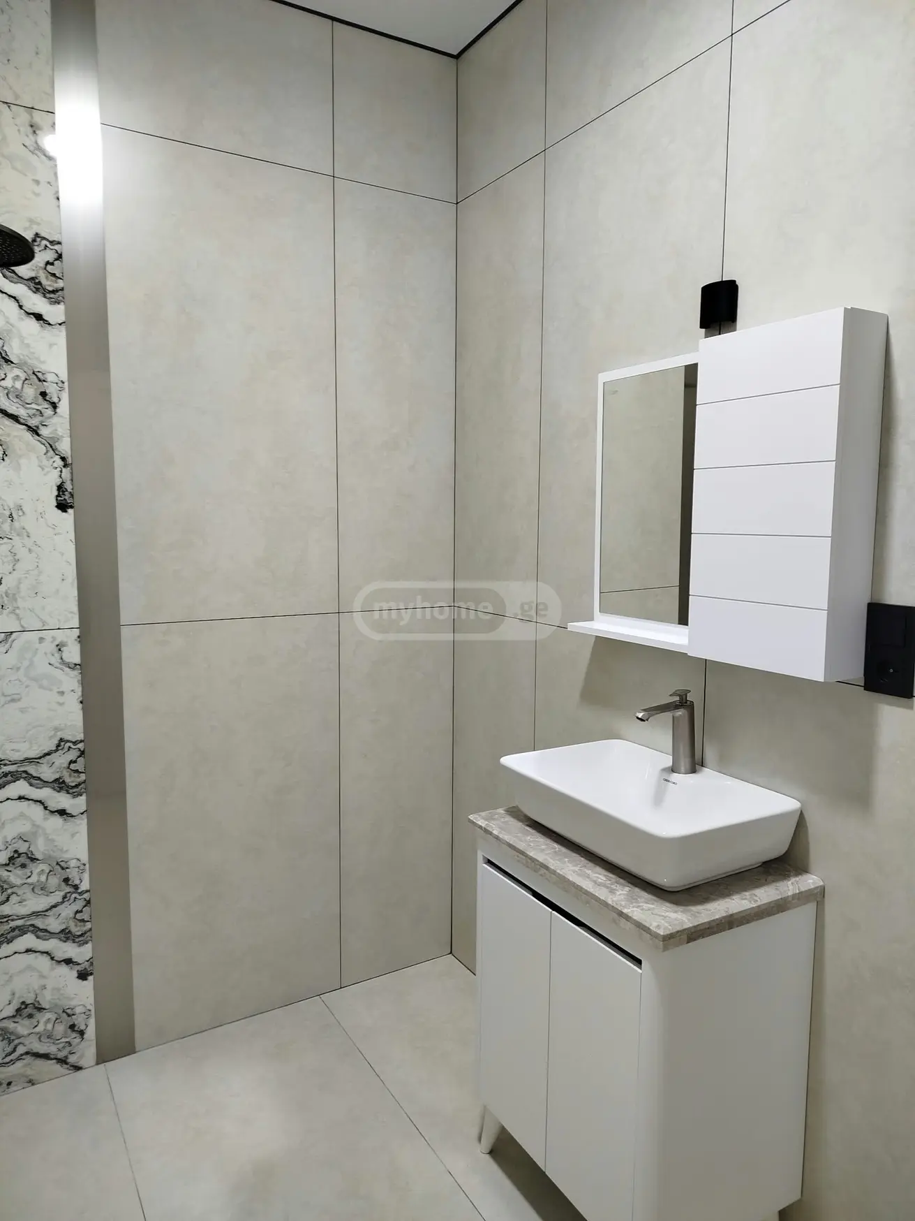3 Room Apartment For Sale view 9