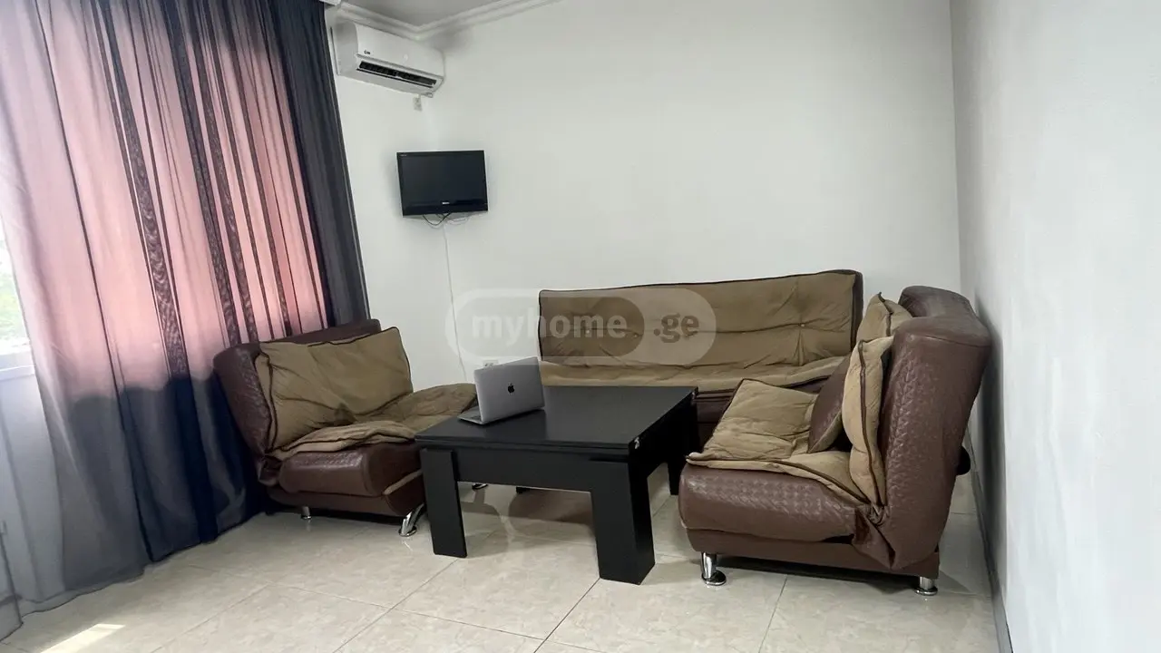 3 Room Apartment For Sale view 3