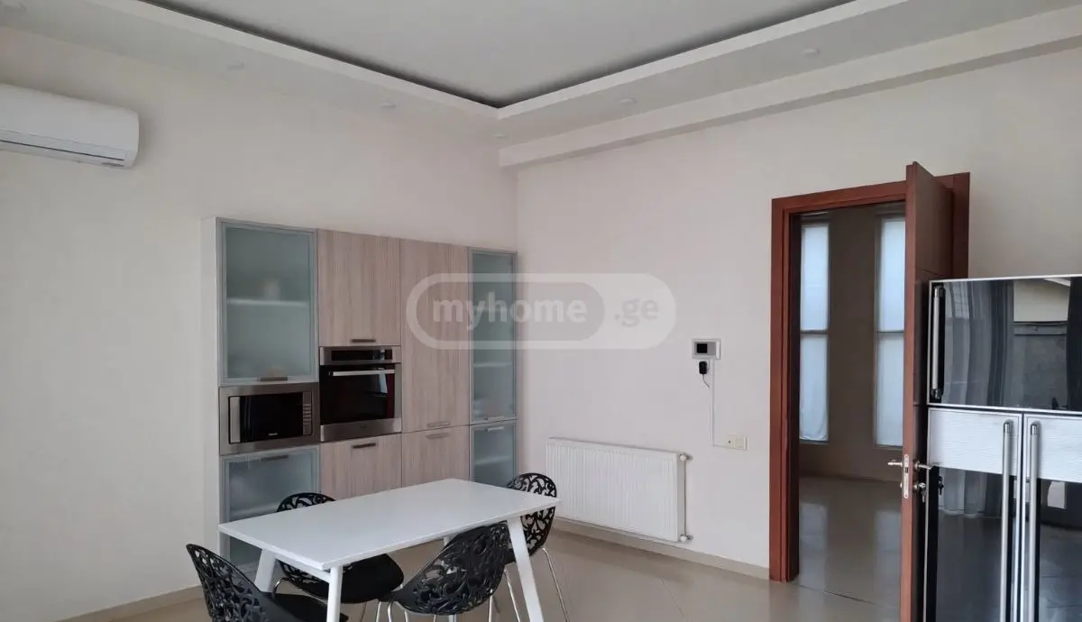 10+ Room Private House For Sale In Digomi view 5