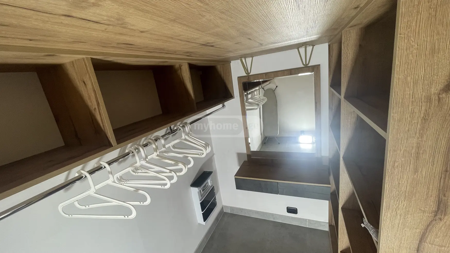 4 Room Private House For Sale view 7