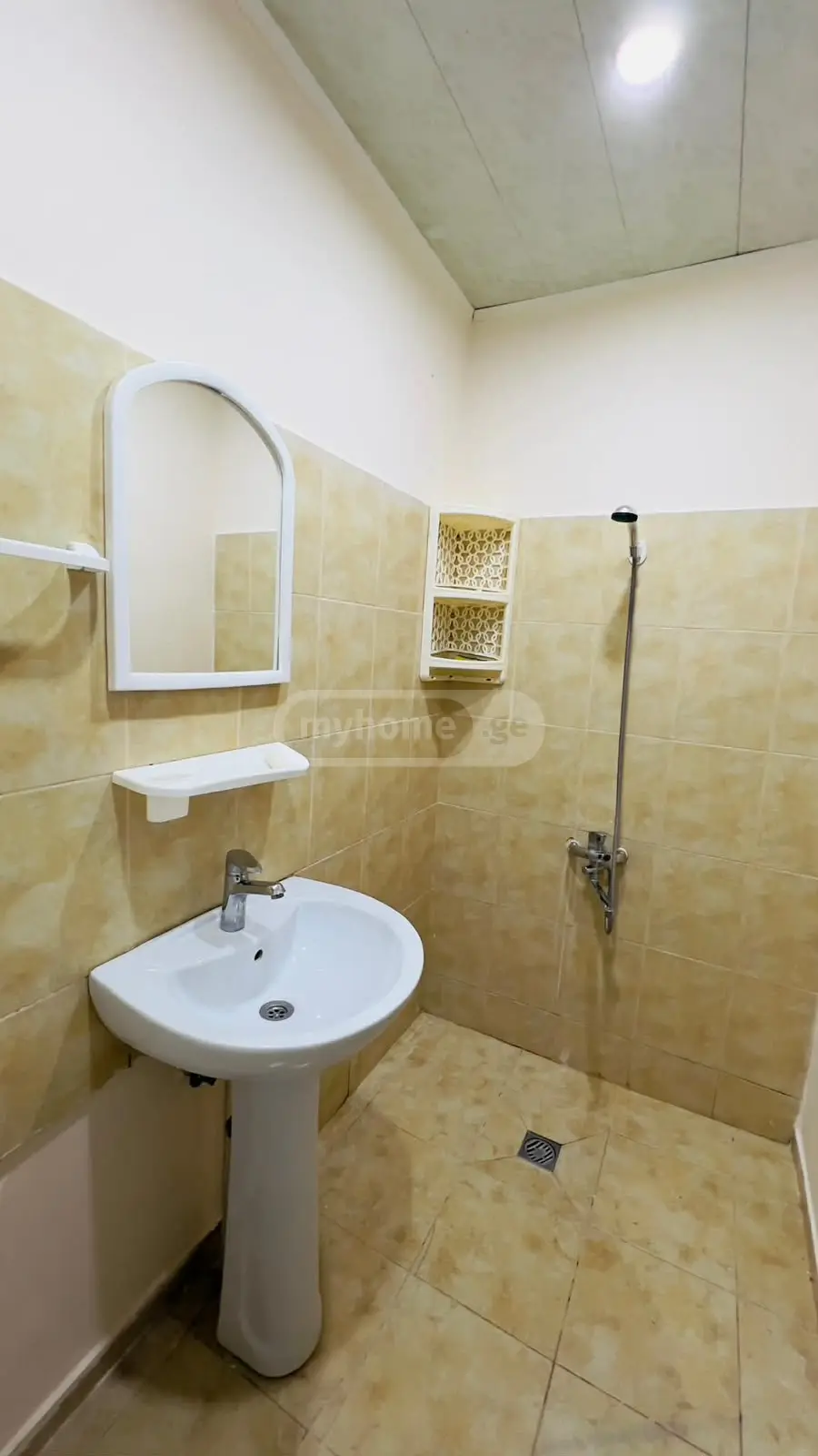 2 Room Apartment For Rent In Foti view 6