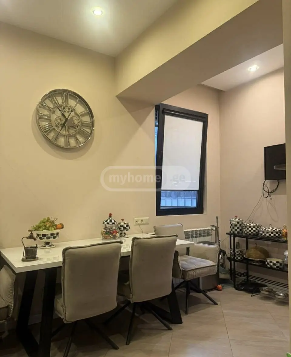 4 Room Apartment For Sale view 10