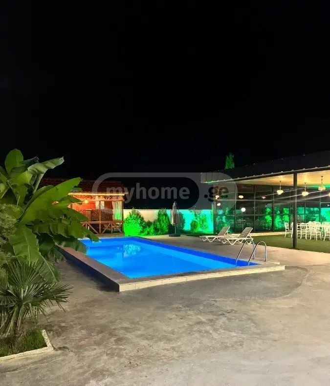 7 Room Country House For Sale view 4