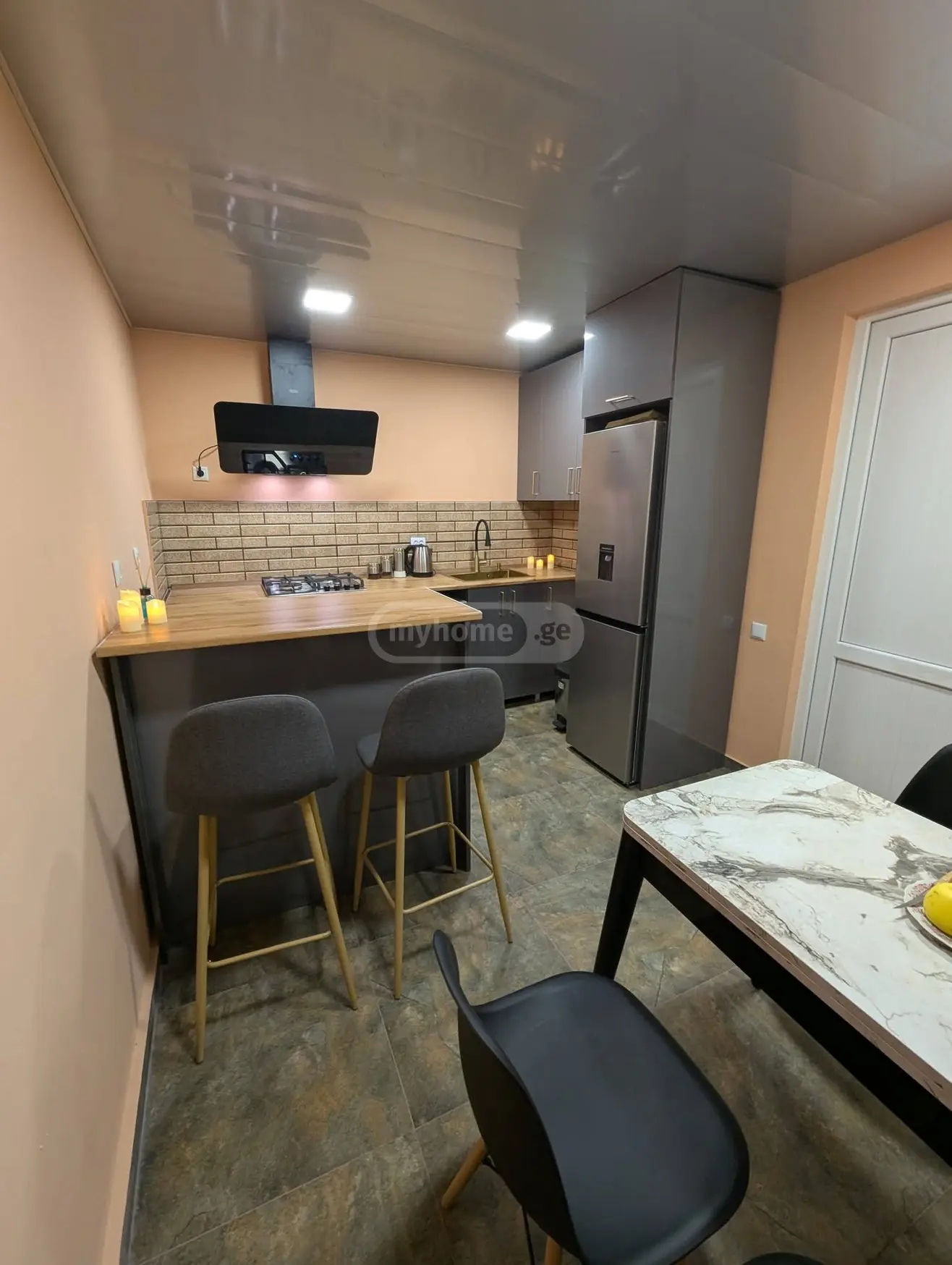 7 Room Private House For Sale view 1
