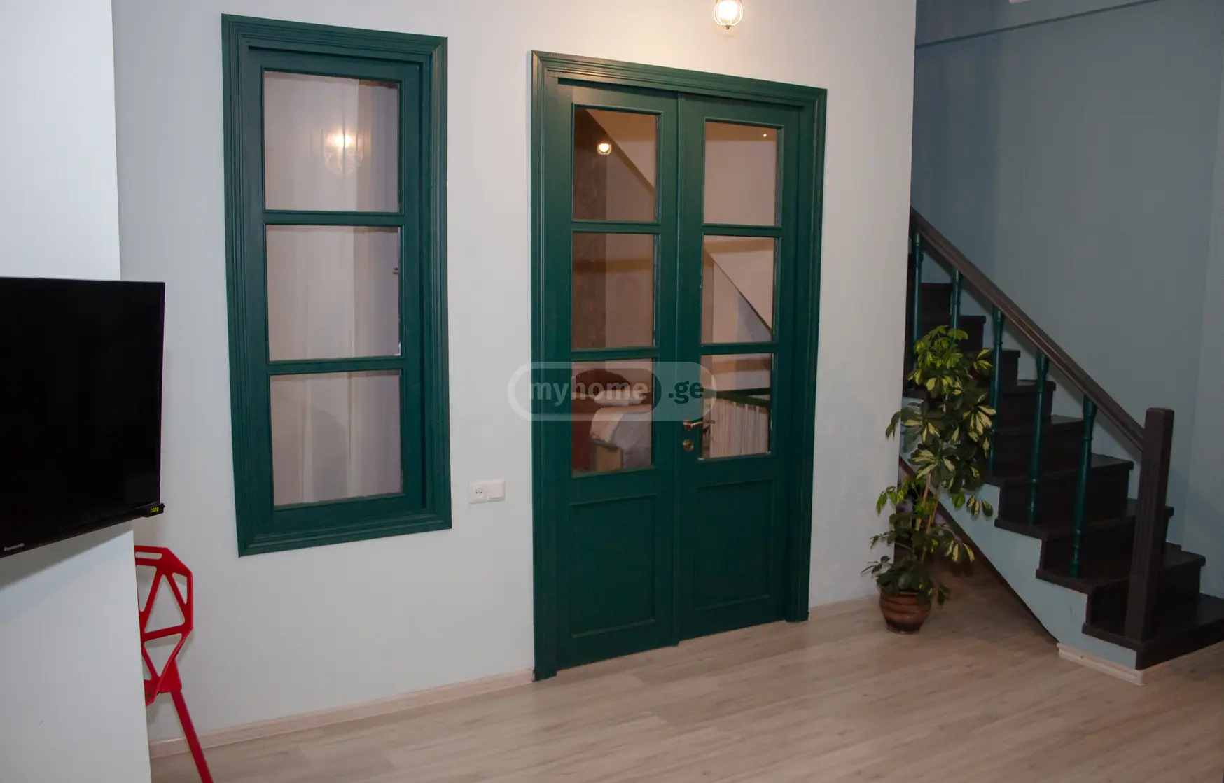 4 Room Apartment Daily Rent In Sololaki view 3