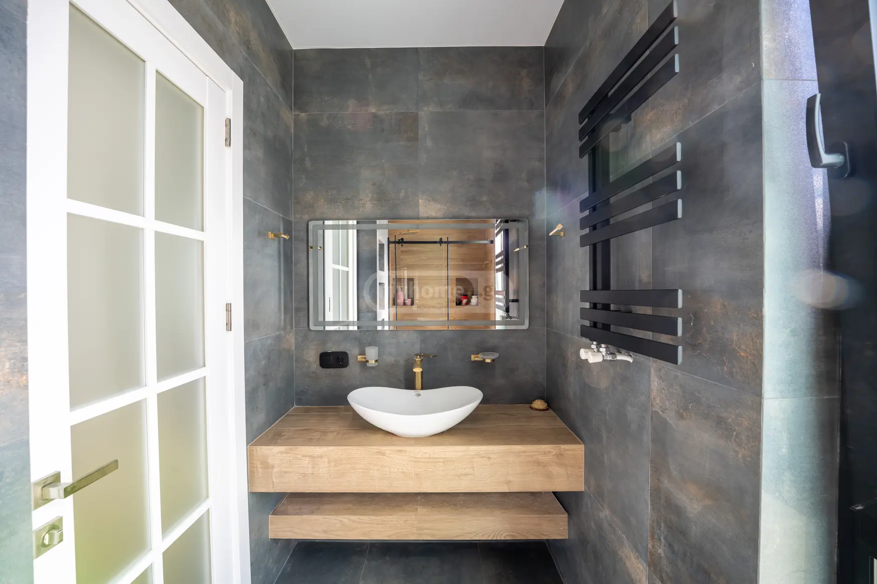 7 Room Private House For Sale view 11