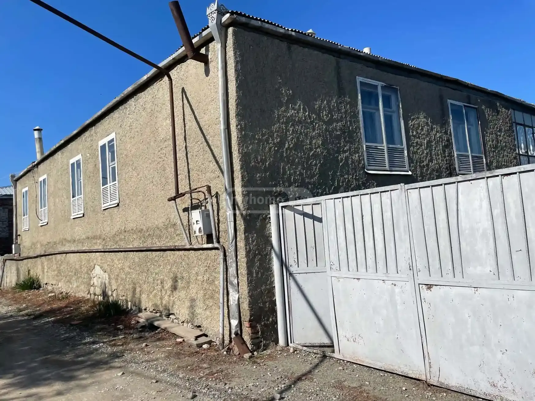 7 Room Private House For Sale view 1