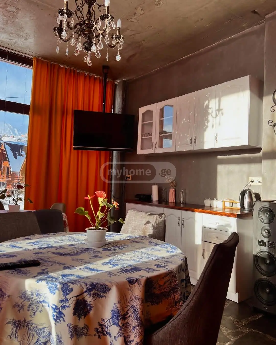6 Room Hotel For Sale view 3