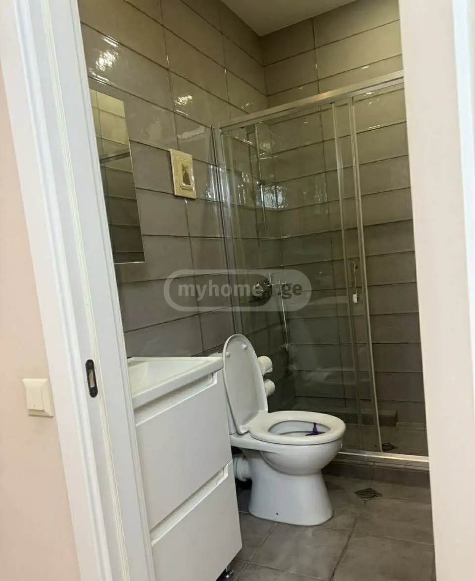 4 Room Apartment For Sale view 9
