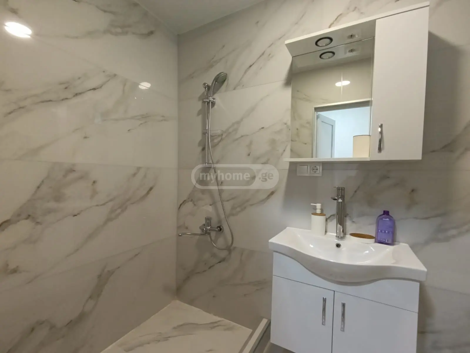 3 Room Apartment For Rent In Chaqvi, In Kobuleti Municipality view 8