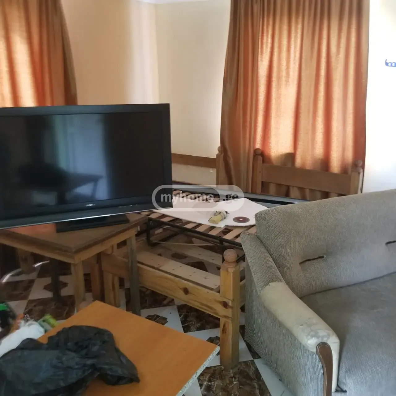 9 Room Hotel For Sale view 8