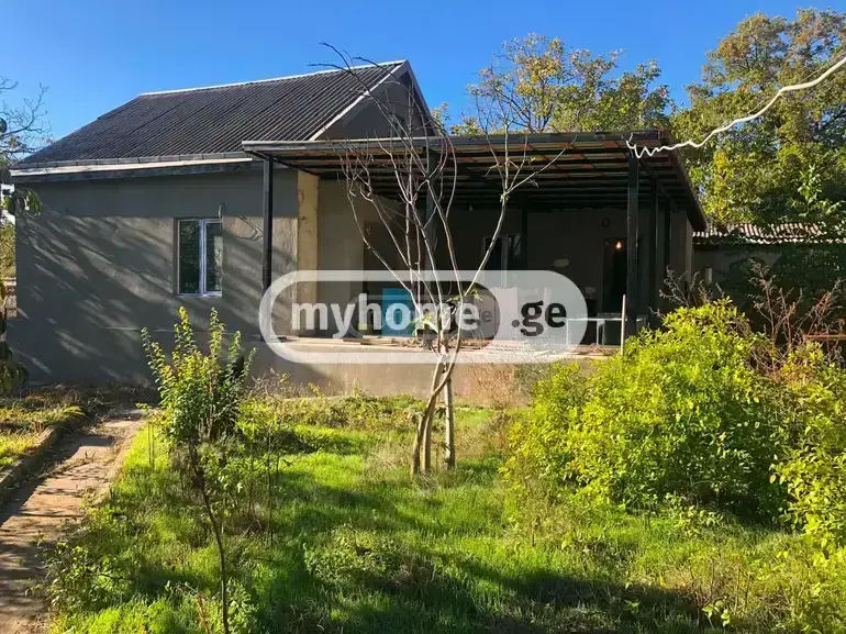 4 Room Apartment For Sale view 1
