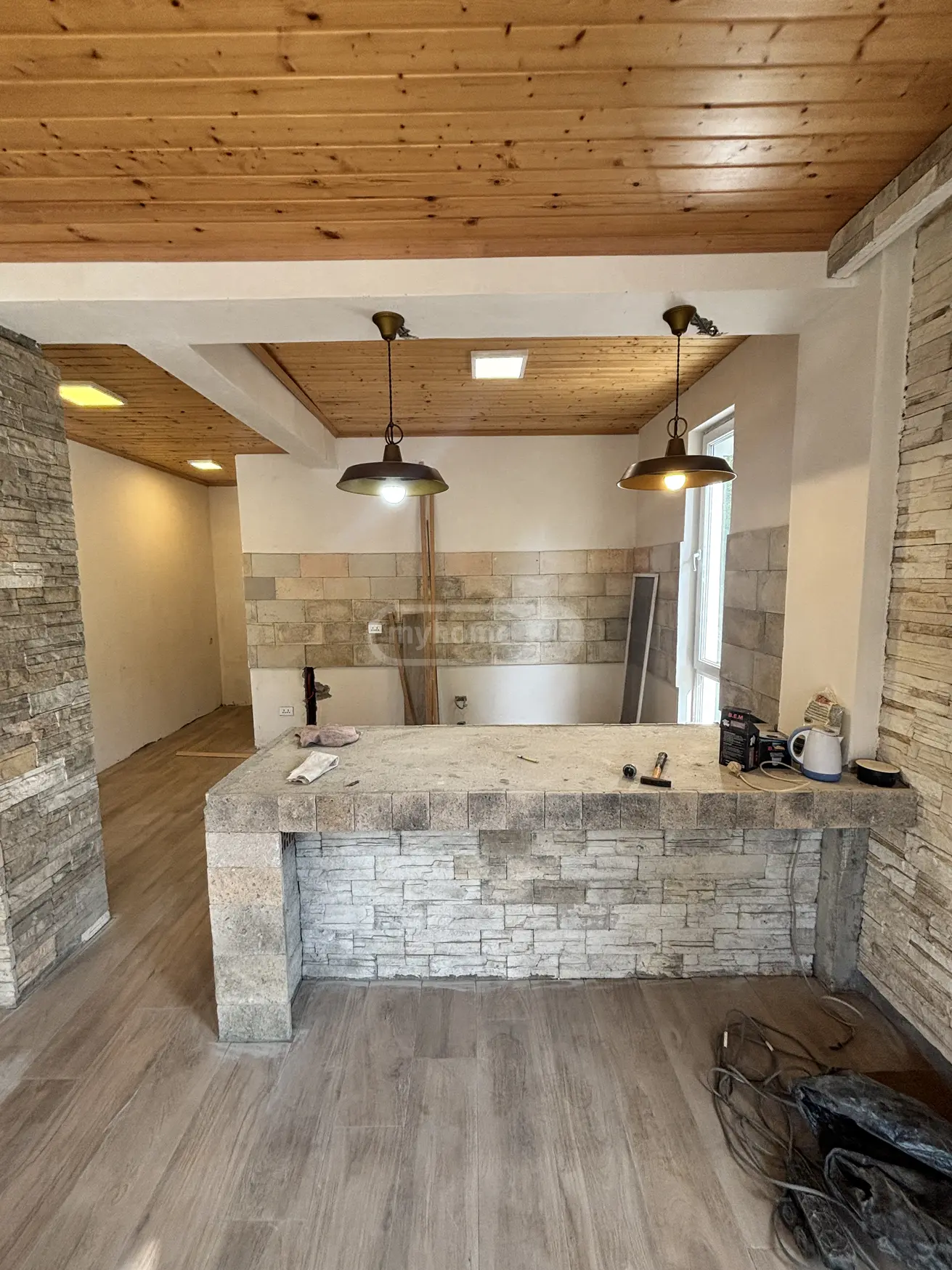 4 Room Private House For Sale view 2