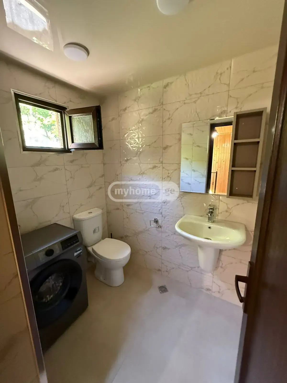 3 Room Private House For Rent In Makhinjauri, In Batumi view 7