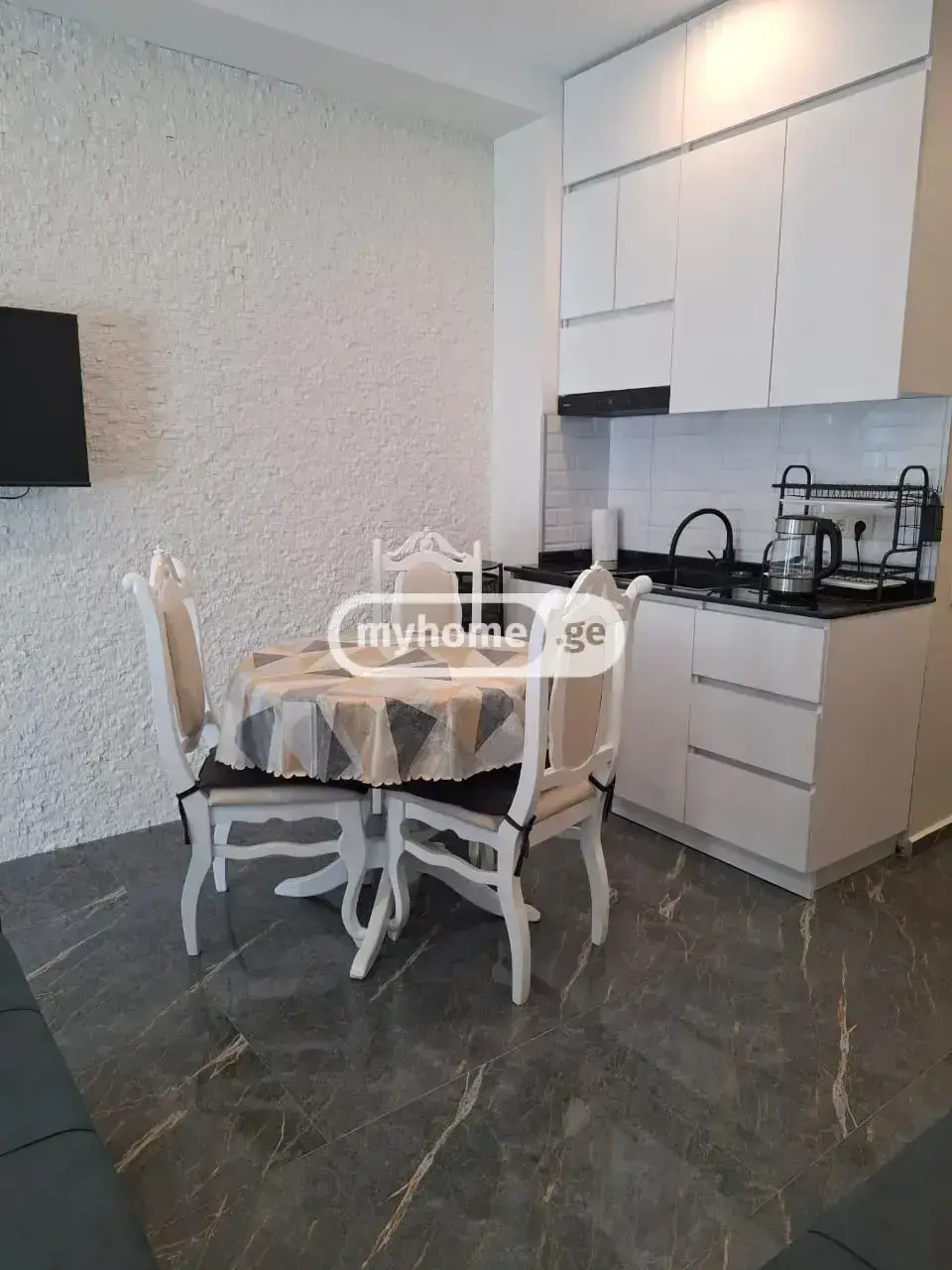1 Room Apartment For Sale view 2