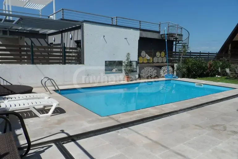 5 Room Private House For Sale view 1